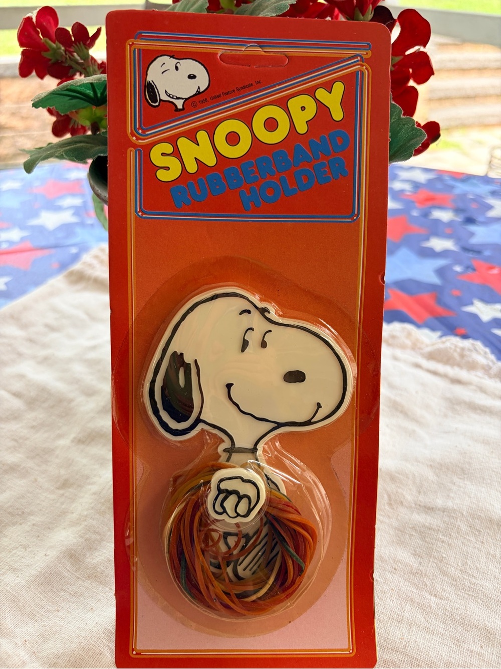 Snoopy RubberBand Holder Vintage Butterfly Original